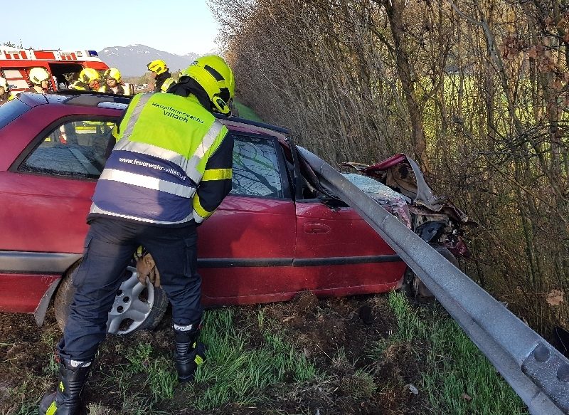 Verkehrsunfall A2 Südautobahn (Bild 1)